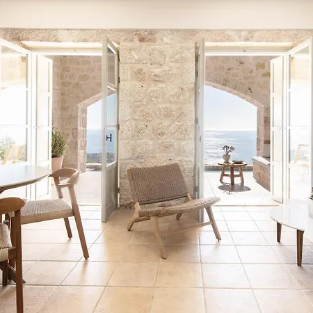 Amani Living Villa