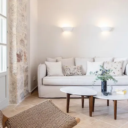 Amani Living Villa *