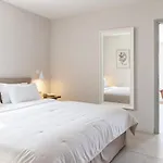 Amani Living * Stoúpa