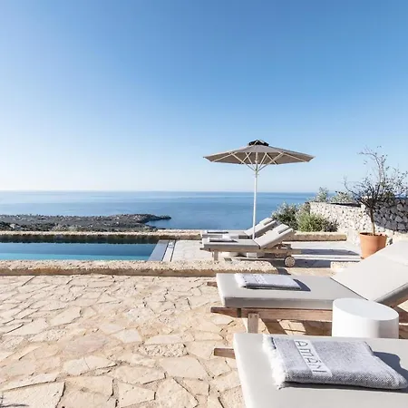 Amani Living Stoúpa