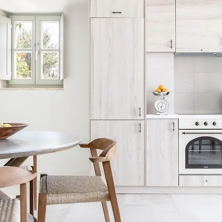 Amani Living Villa Stoúpa