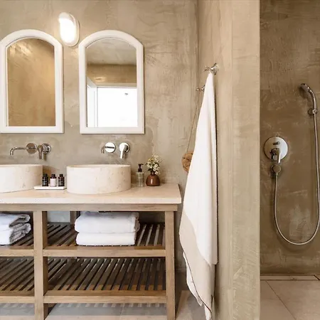 Amani Living Stoúpa