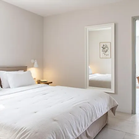 Amani Living * Stoúpa