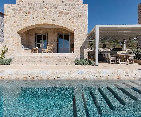 Amani Living Willa Stoúpa