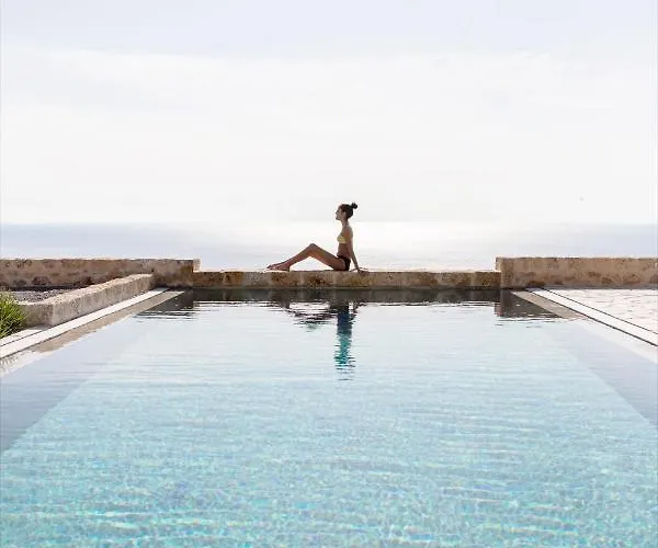 Amani Living * Stoúpa