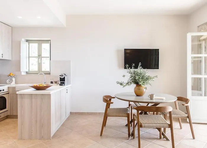 Amani Living * Stoúpa